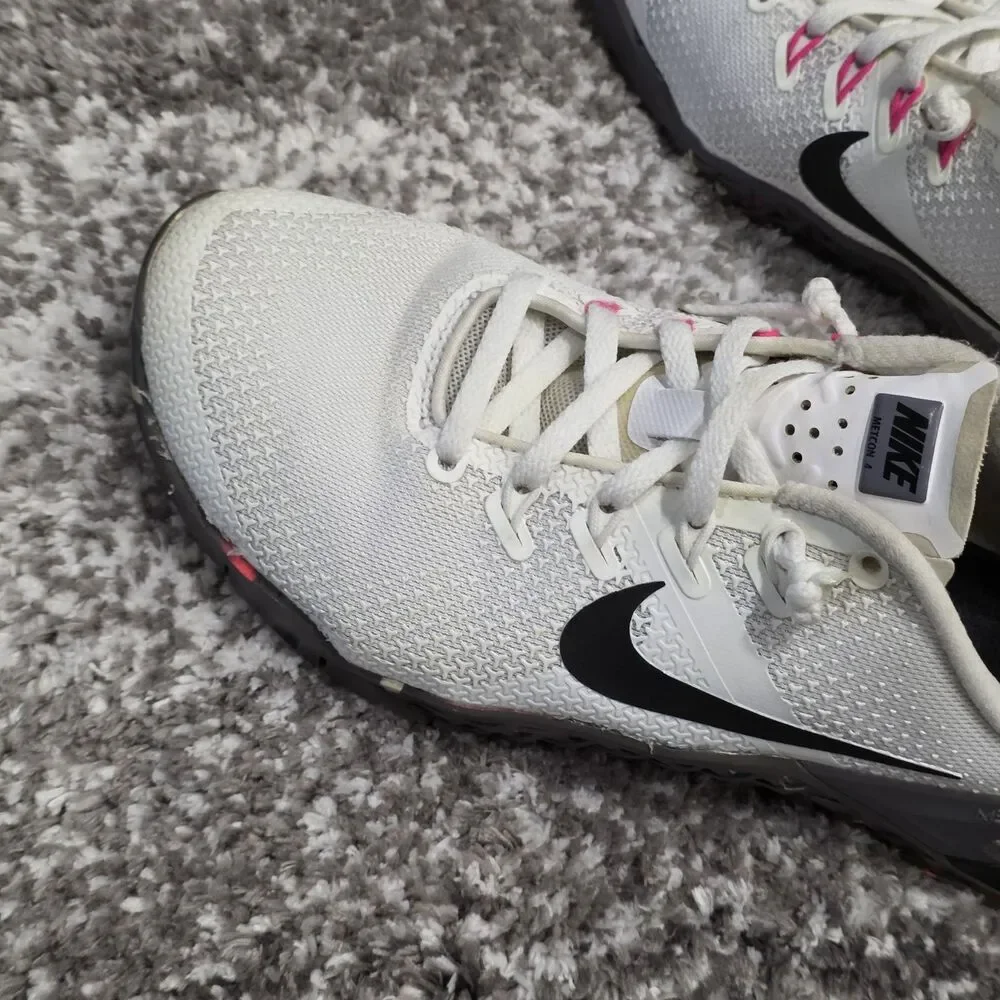 Nike pre owned